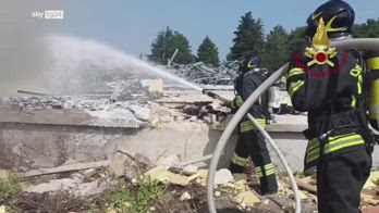 Incendio ad Ancona, in fiamme il capannone di un'azienda