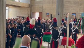 Mattarella ai funerali de carabiniere ucciso. VIDEO