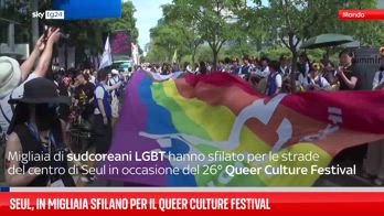 Seul, in migliaia sfilano per il Queer Culture Festival