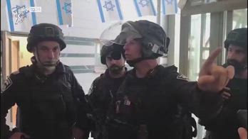 Guerra Israele Iran, danni all'ospedale di Beersheba