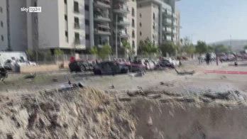 Israele, artificieri rimuovono ordigni esplosivi a Beersheb