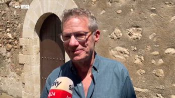 ERROR! INTV CAMERON TAOBUK USA