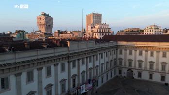 All'ombra dell'Arte, un viaggio reale