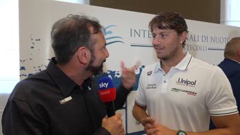 FINTO LIVE RE MARTINENGHI NUOTO_1347090