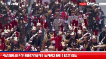 Macron alle celebrazioni per la Presa della Bastiglia
