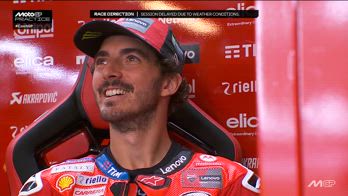 SORRISI E SALUTI
