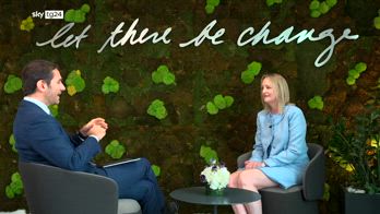 L'intervista a Julie Sweet, CEO di Accenture