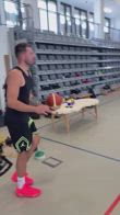 NBA, Doncic in forma smagliante segna da lontanissimo