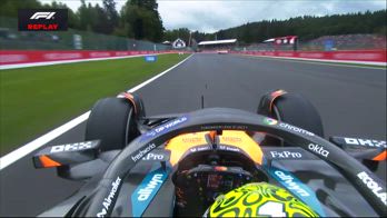 Spa, il bloccaggio di Lando Norris a curva 1