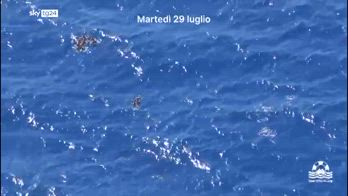 Nuovi naufragi di migranti nel Mediterraneo, tra le vittime due neonati