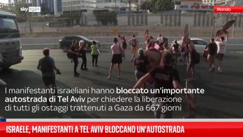 Israele, manifestanti a Tel Aviv bloccano un’autostrada