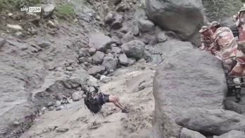 India, piogge e frane ostacolano soccorsi in Uttarakhand