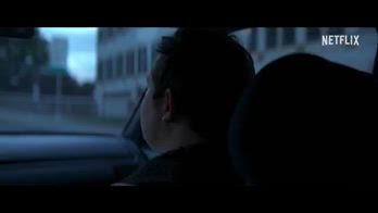 La notte arriva sempre, il trailer del film thriller