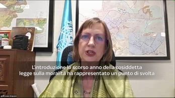 Afghanistan, dalla presa di potere dei talebani i diritti delle donne sono limitati