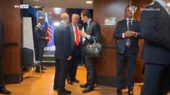 ERROR! MCH PUTIN TRUMP BACKSTAGE