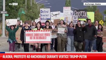 ERROR! Alaska, proteste ad Anchorage durante vertice Trump-Putin