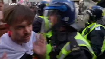 Londra, manifestazione con 110.000 persone contro l'immigrazione