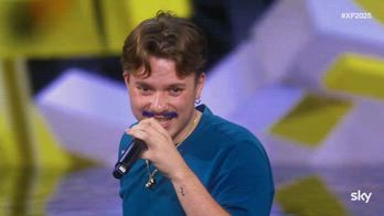 X Factor, Luca canta il suo inedito âSesso Animaleâ