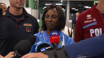 INTV MAMMA FURLANI RIENTRO AEROPORTO 19-09_2840001
