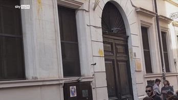 Sciopero pro Gaza, studenti dei licei lanciano uova a Roma