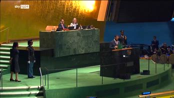 Ahmed al Sharaa, da terrorista a presidnete della Siria