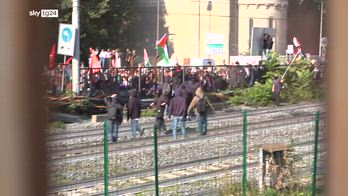 Sciopero pro Gaza, bloccati i binari a Firenze
