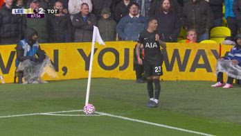 pedro-porro-sigaretta-elettronica-leeds-tottenham-video