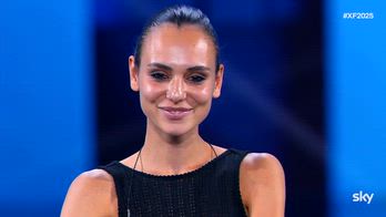 X Factor, il carisma di Caterina con una cover dei Garbage