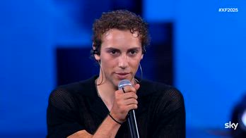 X Factor 2025, Francesco canta âTorna a casaâ dei MÃ¥neskin