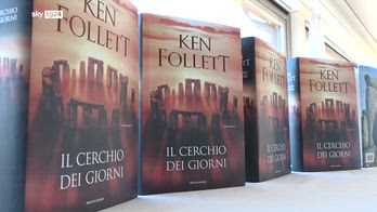 Kne Follett racconta il nuovo romanzo Il cerchio dei giorni