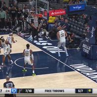 NBA, incredibile Wembanyama: schiaccia quasi senza saltare