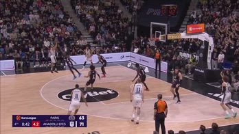 Eurolega, Larkin incanta e conquista Parigi nel 4Â° quarto