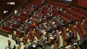 Crosetto su cori fascisti a Parma: vanno cacciati a calci