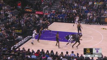 NBA, tripla doppia di Russell Westbrook contro Golden State