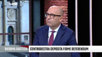 Riforma giustizia, centrodestra deposita firme referendum