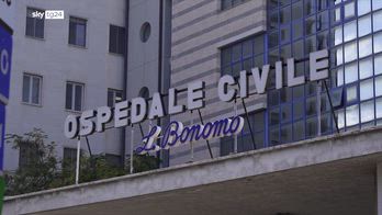 Andria, grave un 16enne investito da un'auto in centro