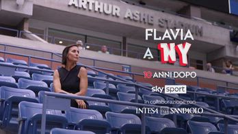 ESTRATTO CLIP INTRO FLAVIA A NY 10 ANNI DOPO_2701328