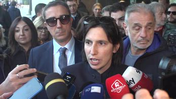 ERROR! Manovra 2026, Schlein: "Meloni aiuterà i più ricchi"