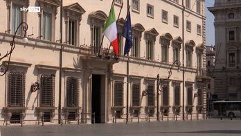 Manovra, scontro su taglio Irpef. Schlein: E' solo per i ricchi