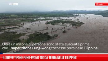 Il super tifone Fung-wong tocca terra nelle Filippine