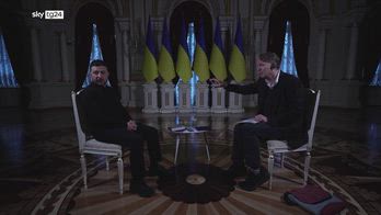 Kiev, blackout durante intervista di Zelensky al Guardian