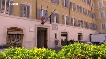 Garante privacy e manovra, opposizione attacca il governo