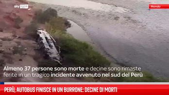 Perù, autobus finisce in un burrone: decine di morti