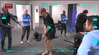 SINNER SPY CAM COMMENTATO