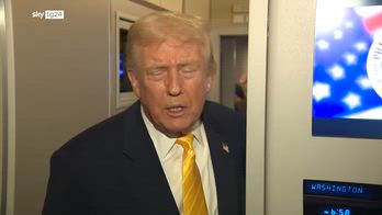 Tensinioni Usa-Venezuela, Maduro canta "Imagine" e invoca la pace