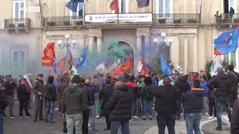 Ex Ilva, rottura tra governo e sindacati, proclamato lo sciopero