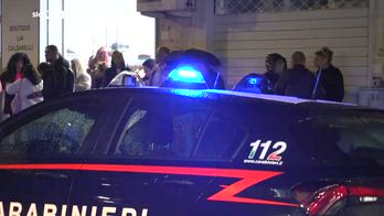 ERROR! Omicidio Napoli, uccide la sorella e fa video chiamata a madre