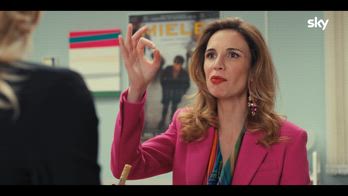 Call My Agent 3, Luana sceglie Lea come agente, lei rifiuta