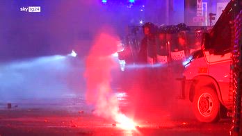 Scontri Bologna, danni per 100mila euro, Lepore: paghi Piantedosi