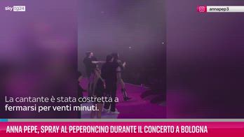 Anna Pepe, spray al peperoncino durante concerto a Bologna
